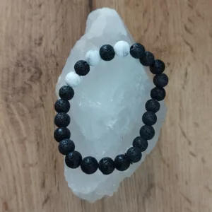 Bracelet Pierre de Lave & Howlite Mate – Perles 8 mm